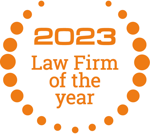 pravnicka firma roku 2023